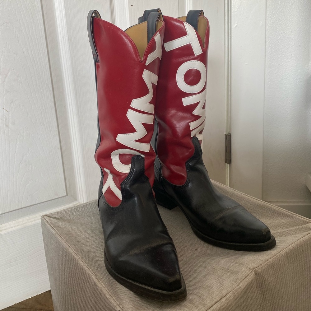 VINTAGE TOMMY COWBOY BOOTS